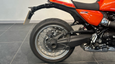 BMW R12 (24MY)